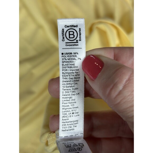 Athleta Getaway Tee Pale Lunaria Butter Yellow Medium Short Sleeve Relaxed - Picture 6 of 13